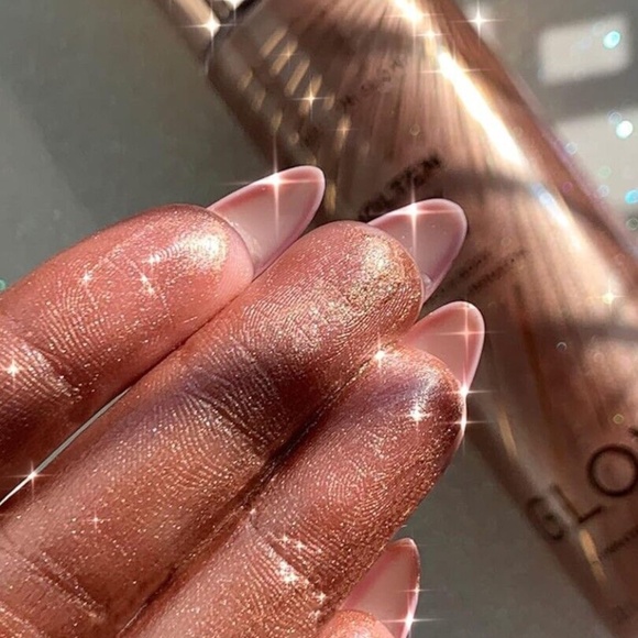 REVOLUTION MOLTEN GLOW ROSE GOLD FACE & BODY ILLUMINATOR BRONZER SEALED NEW! - - Picture 4 of 5